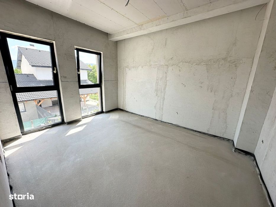 Casa individuala, 4 cam, , 3 bai, carport, terasa, pod,dressing