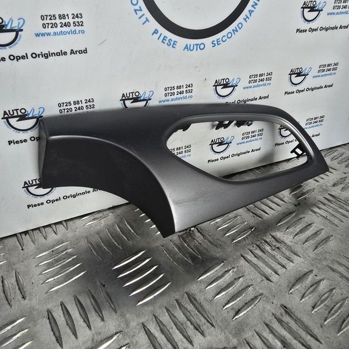 Ornament - trimuri grile ventilatie stanga fata Opel Astra K facelift