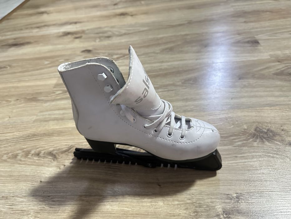 Коньки детские 33