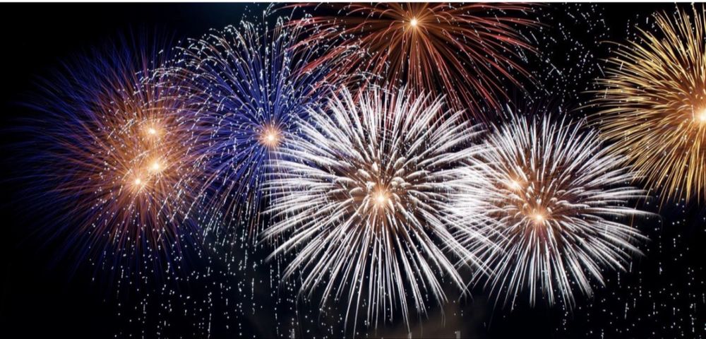 Салюты фейерверки