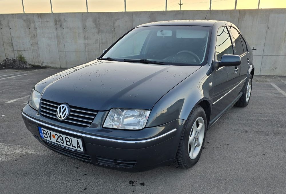 Vw Bora 1.6 16v 2002 Unic proprietar in Ro