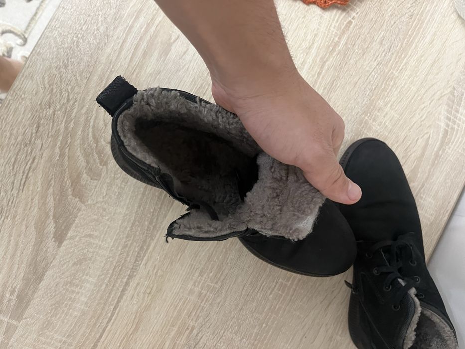 Ботинки зимние 41 размера нат замша