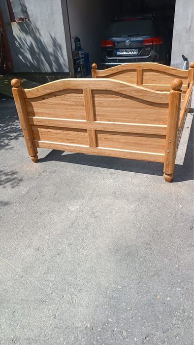 Pat lemn masiv esenta tare - 2 persoane