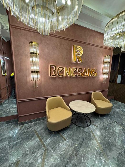 Продаётся просторная четырёхкомнатная квартира, Есенберлина 20 блок 1