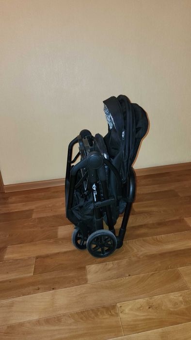 Коляска MiniCooper