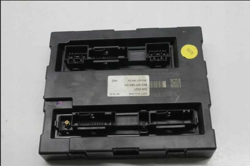 комфорт модул Audi A4 B8 8K0907064DA