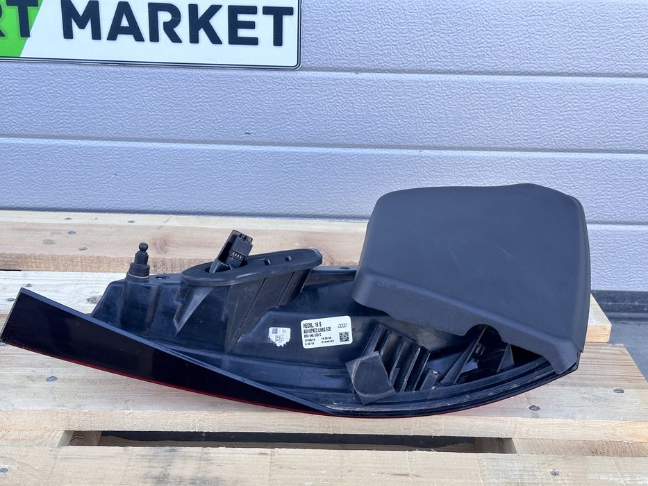 Комплект стопове AUDI Q5 SQ5 Фейслифт 8R0945093C 8R0945094C