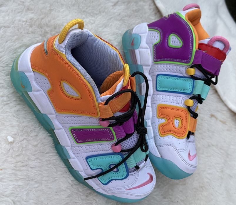Nike Uptempo оригинални  дамски сникърси 39 номер
