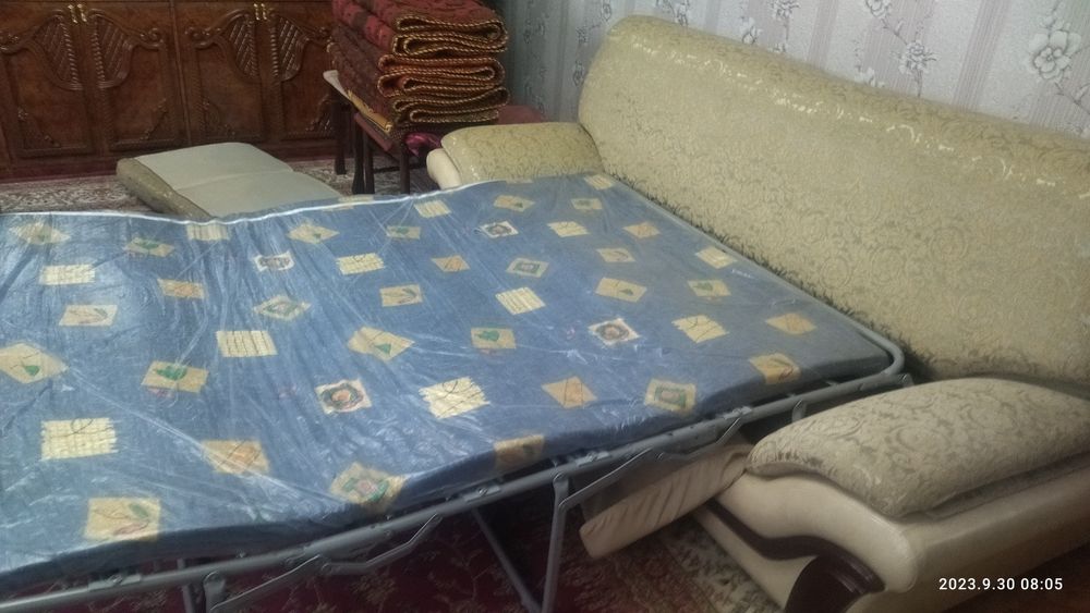 Продам диван кресло и 150000