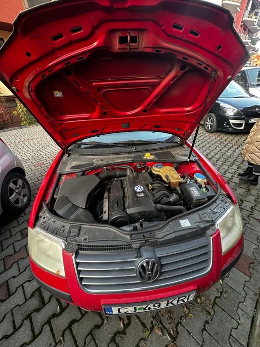 Volkswagen Passat 2001 – 1.6 Benzină – Preț Mic – Necesită Atenție!