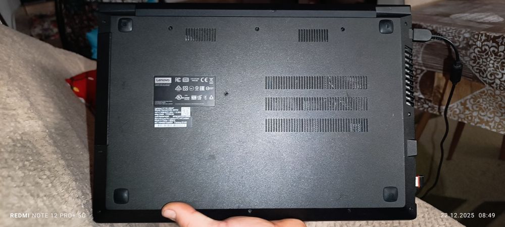 Лаптоп    Lenovo