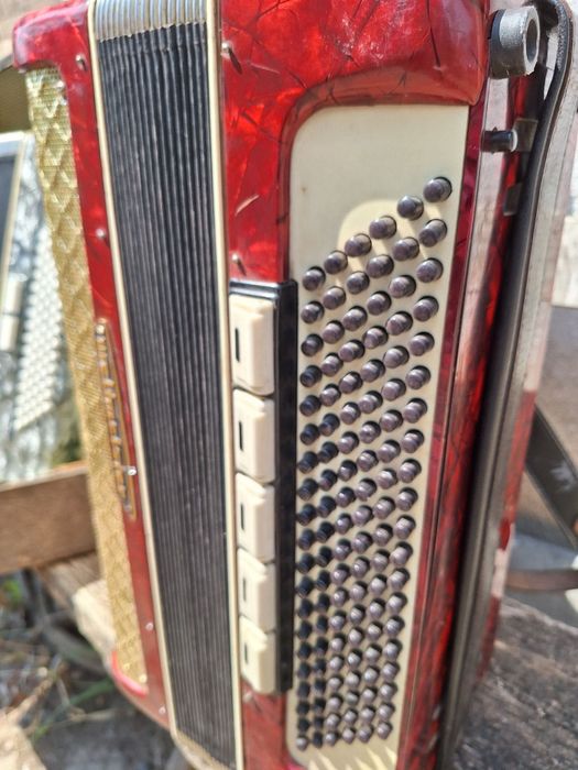 Акордеон Weltmeister