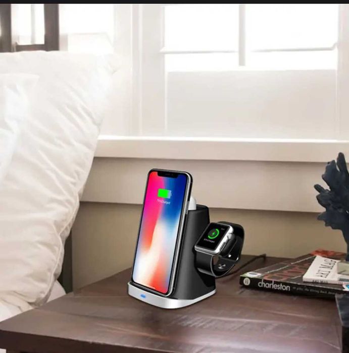 Беспроводное зарядное устройство QI  3 в 1 для iPhone Samsung!