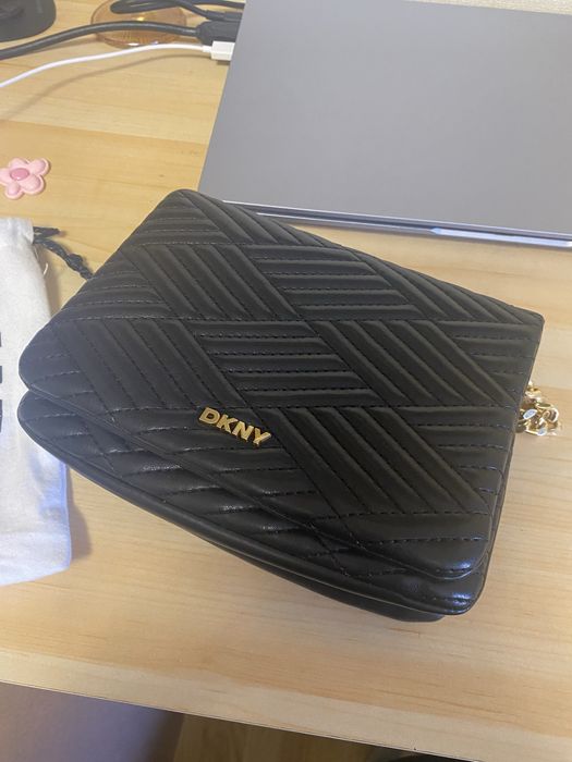 Сумочка новая DKNY оригинал бренд