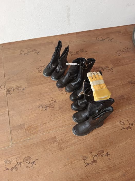 Спец сапоги зимние и валенки