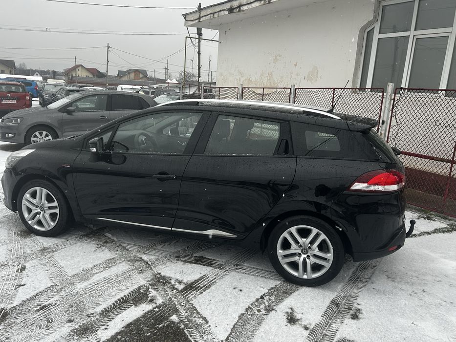 Renault Clio model 2020 0,9 benzina euro 6