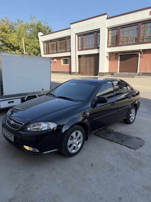 Lacetti 23600km