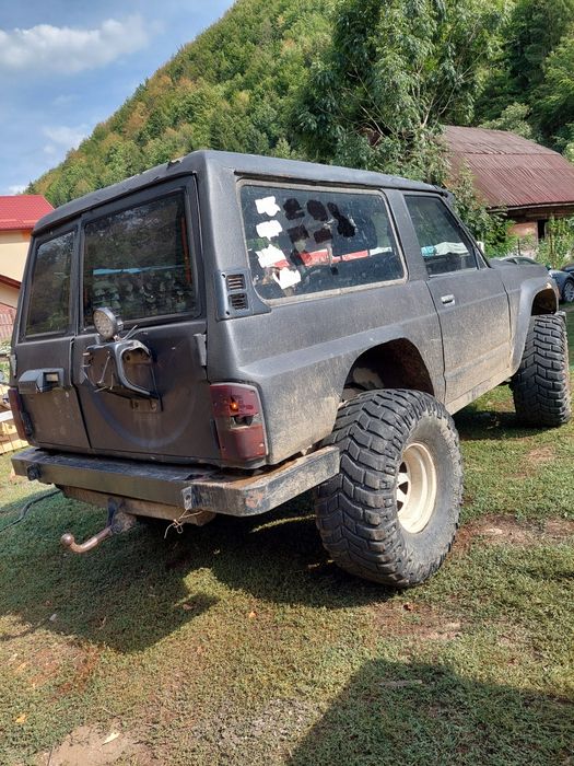 Vând nissan patrol y 60