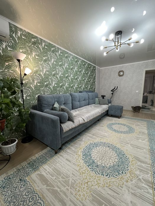 Отличная 2-х комн, Рахмет