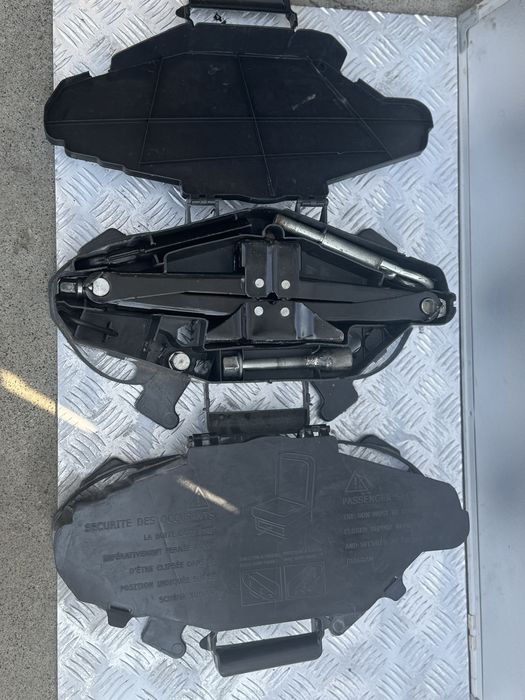 Trusa Cric Renault Trafic  An 2001-2020