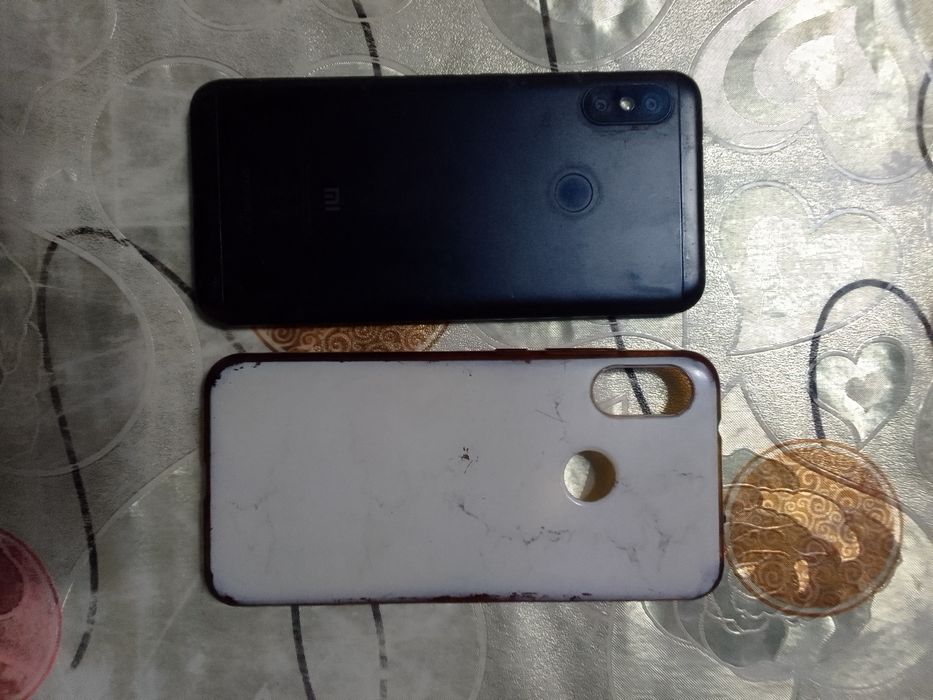 Продам Xiaomi Mi a2 lite