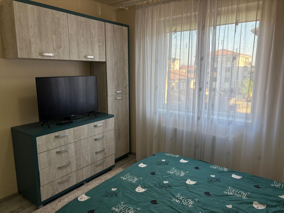Proprietar,vând apartament