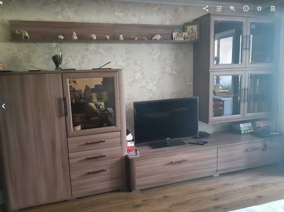 стенка для зала.