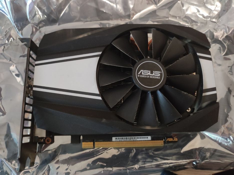 Видеокарта ASUS  RTX 2060 6GB (Б/у)