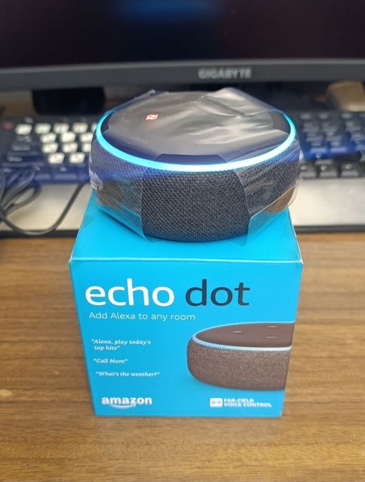 Умная колонка Amazon Echo Dot 3-го поколения (Новая)