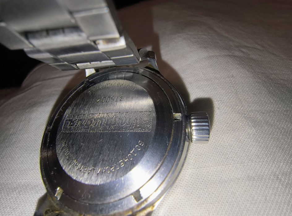 Часовник Восток Амфибия. Невероятно състояние за годинате..