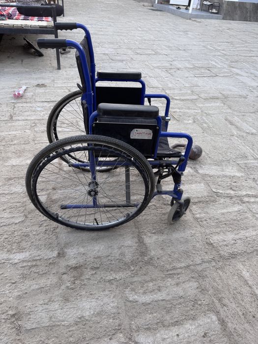 Инвалидный коляска