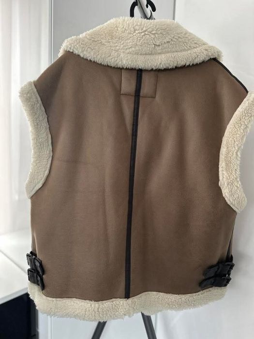 Елек ZARA,чисто нов ,оказа се голям