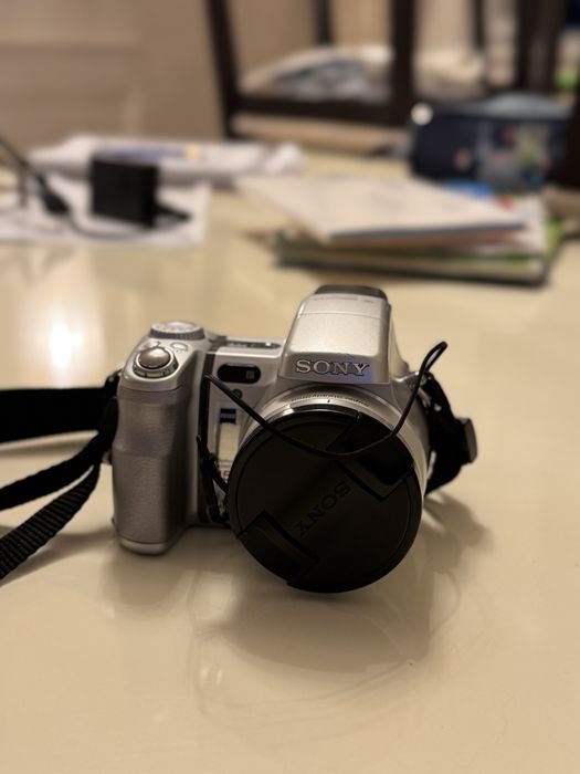 Фотоапарат Sony состояние новое