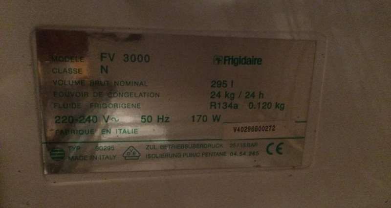 Продавам употребяван фризер Силтал