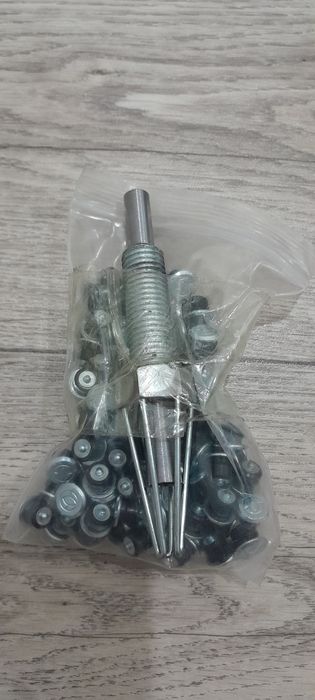 Дошипун дошиповщик шипы