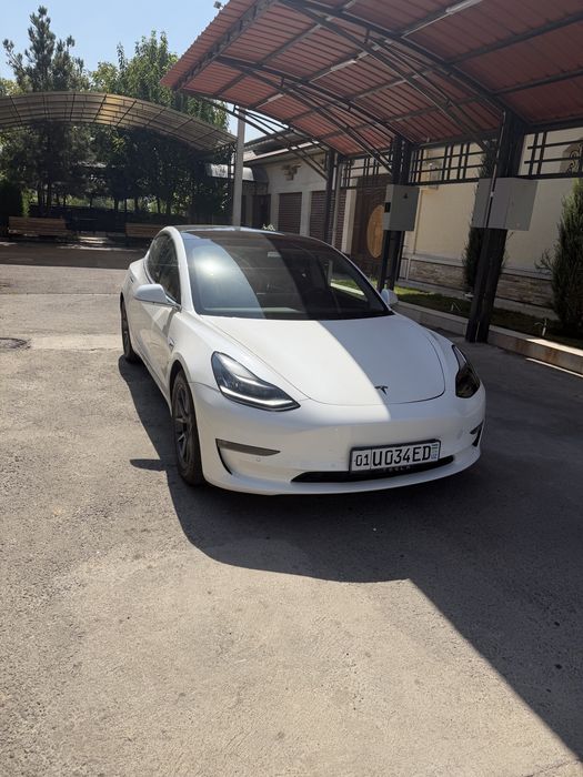 Tesla Model 3 Long Range Dual Motor AWD | Premium
