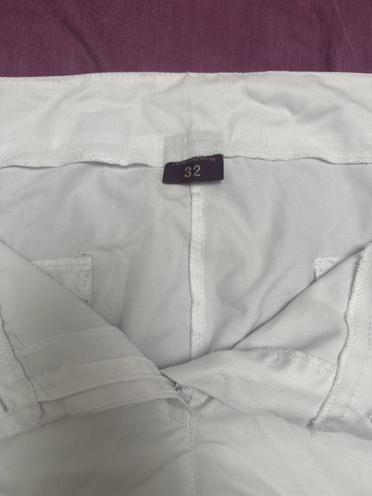 Продам белые брюки