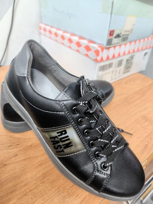 Продам туфли 37 р