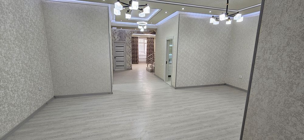 Kvartera sotiladi srochne ajoyib lakatsyada joylashgan