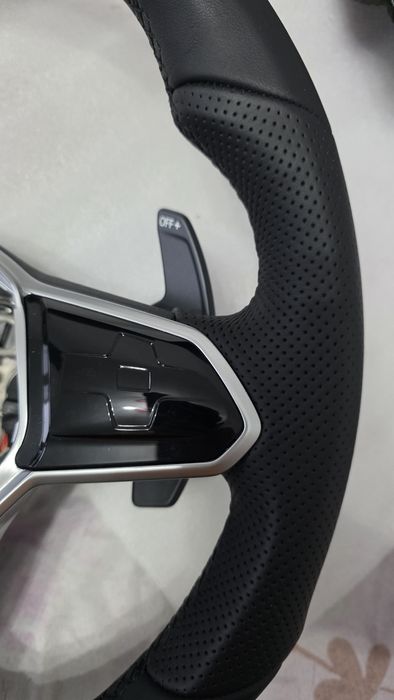 Volan VW  passat golf 8  cu incalzire  padele