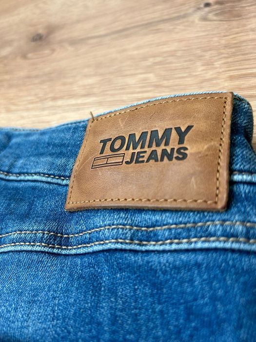 Blugi Tommy Jeans 26/32