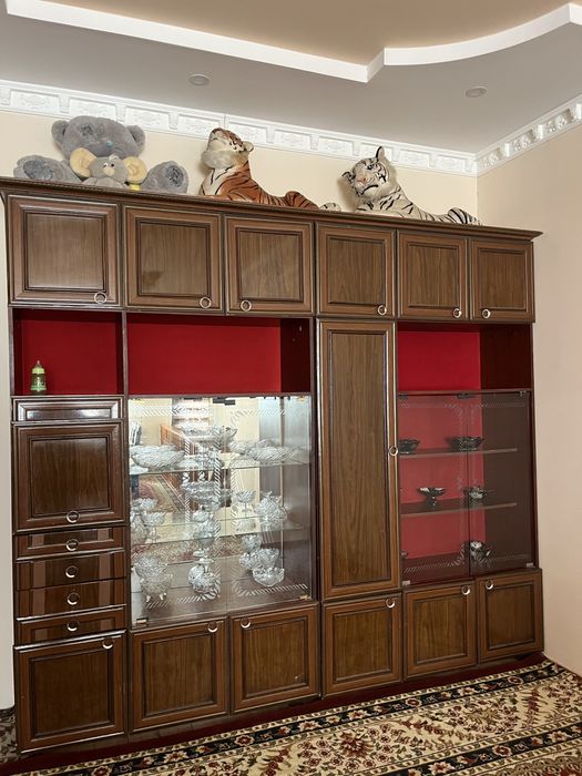 Shkaf stenka holati yaxshi