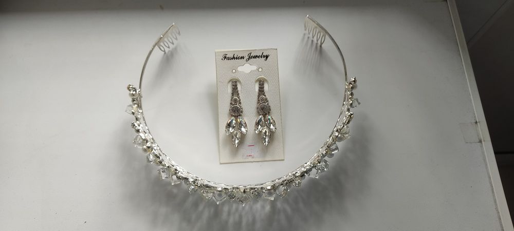 Корона с серьгами