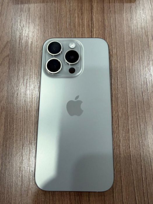 IPhone 15 pro (айфон 15 про)
