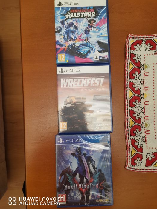 Playstation 5 Disk 2 Joystick + игри - капариран!