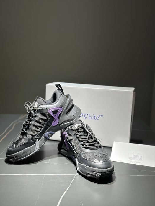 НАМАЛЕНИЕ Off-White Odsy 2000 Black маратонки