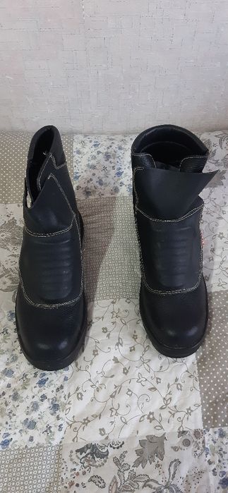 Берцы новый 43размер