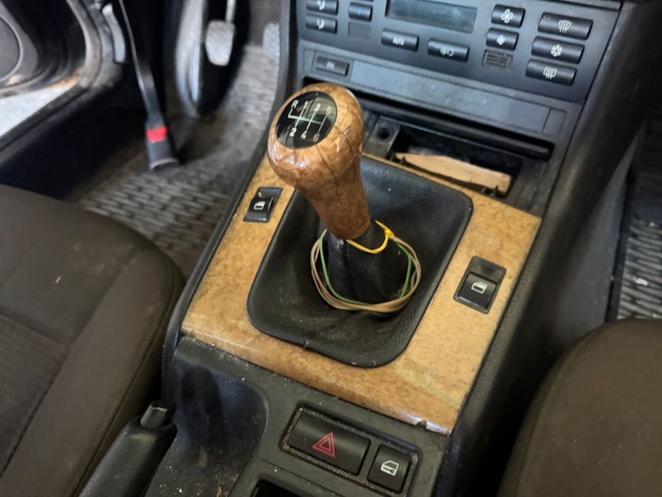 Trimuri e46 Burr Walnut Wood