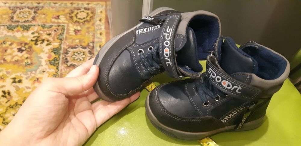Ботинки на 2года на флисе р. 23