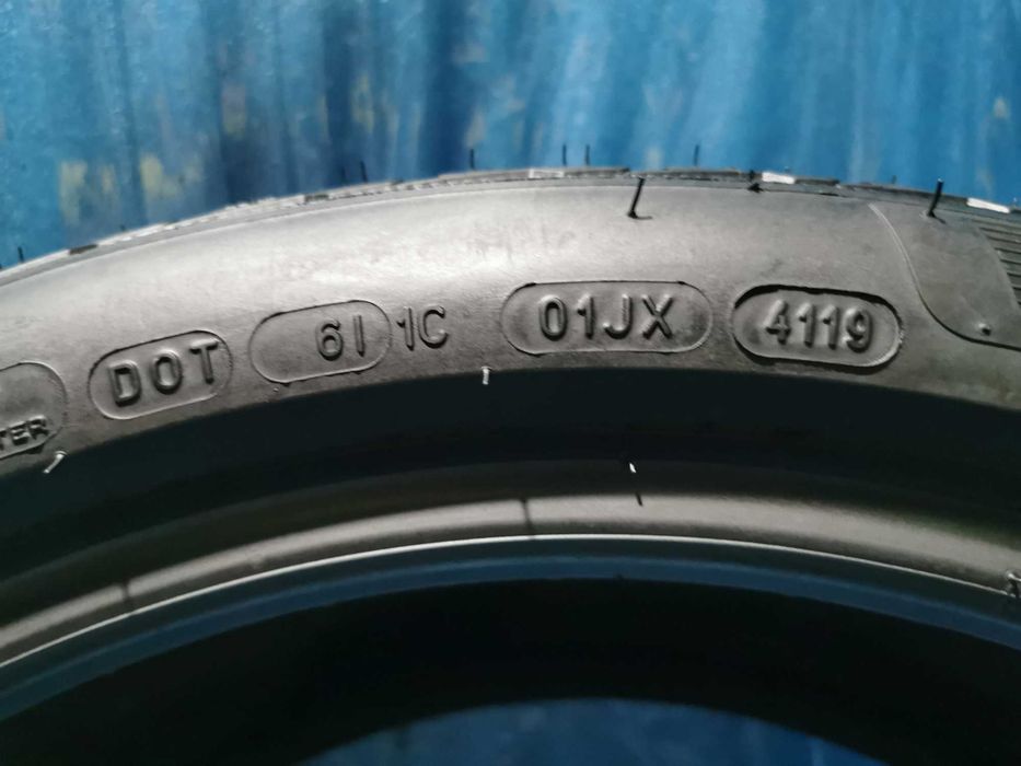 245/40 R19 - 275/35 R19 michelin m+s 4 bucati